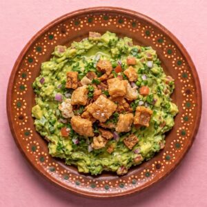 Chicharrón con Guacamole